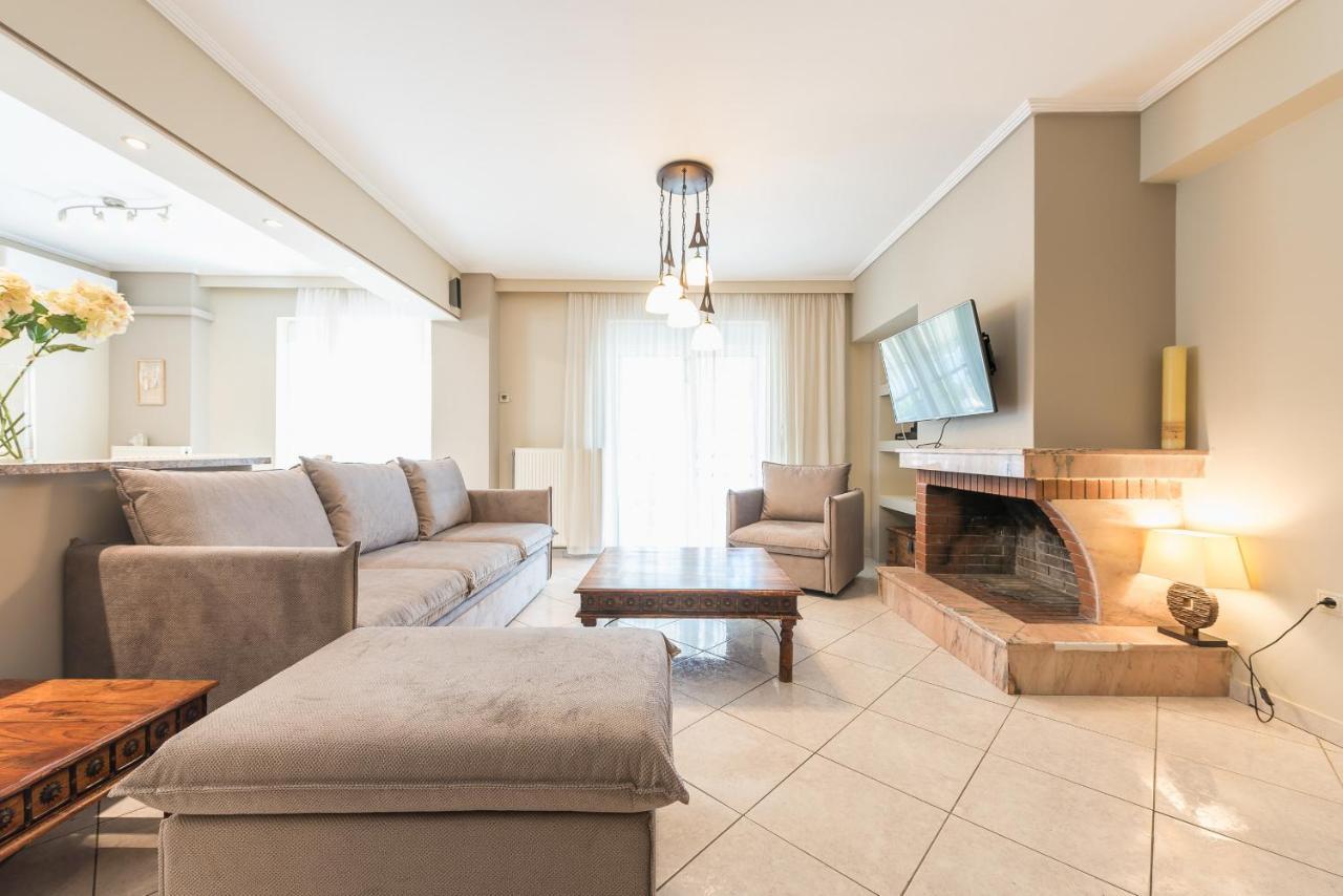 Luxury And Spacious Apt For 8 Guests New Features April 2025 アテネ エクステリア 写真