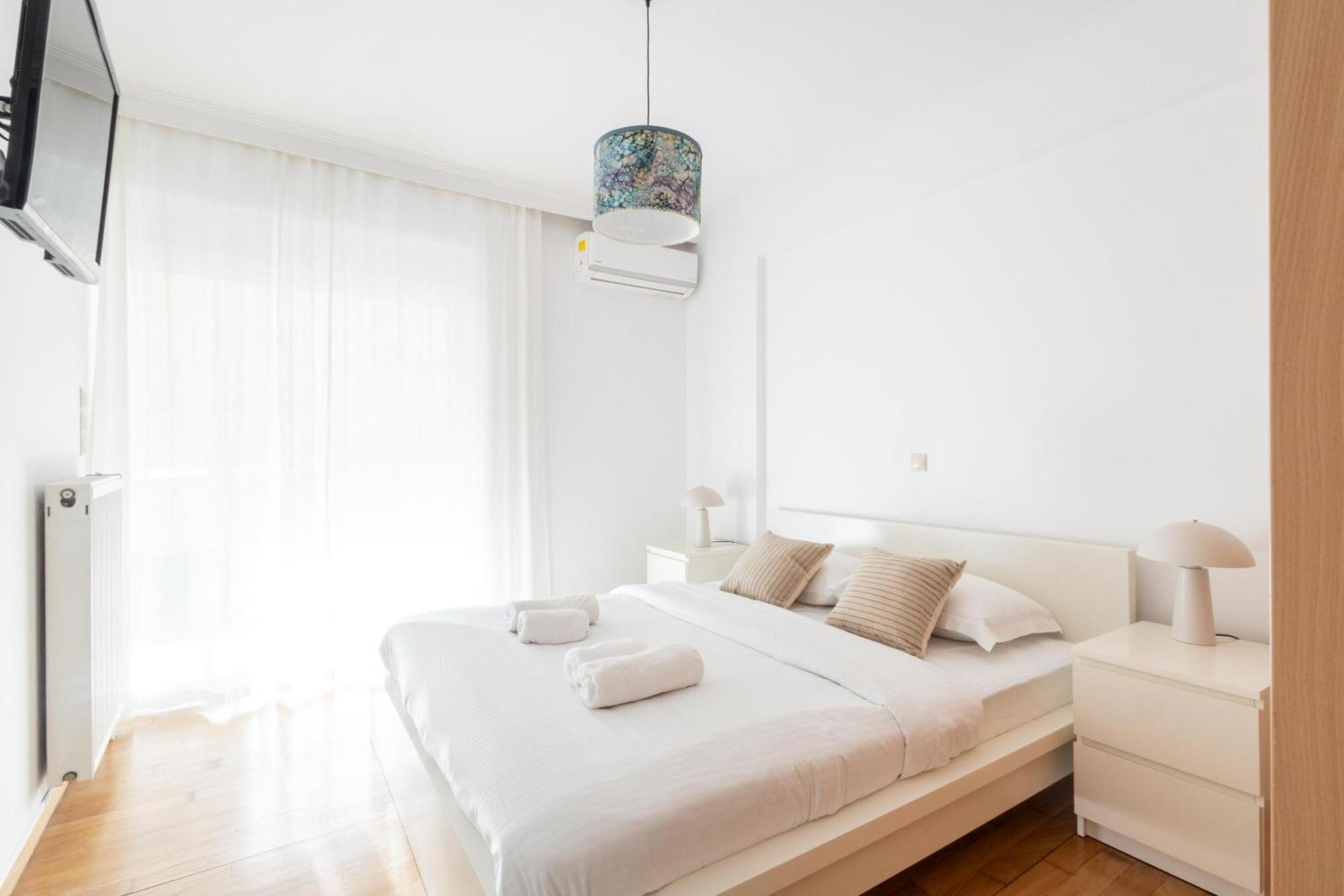 Luxury And Spacious Apt For 8 Guests New Features April 2025 アテネ エクステリア 写真