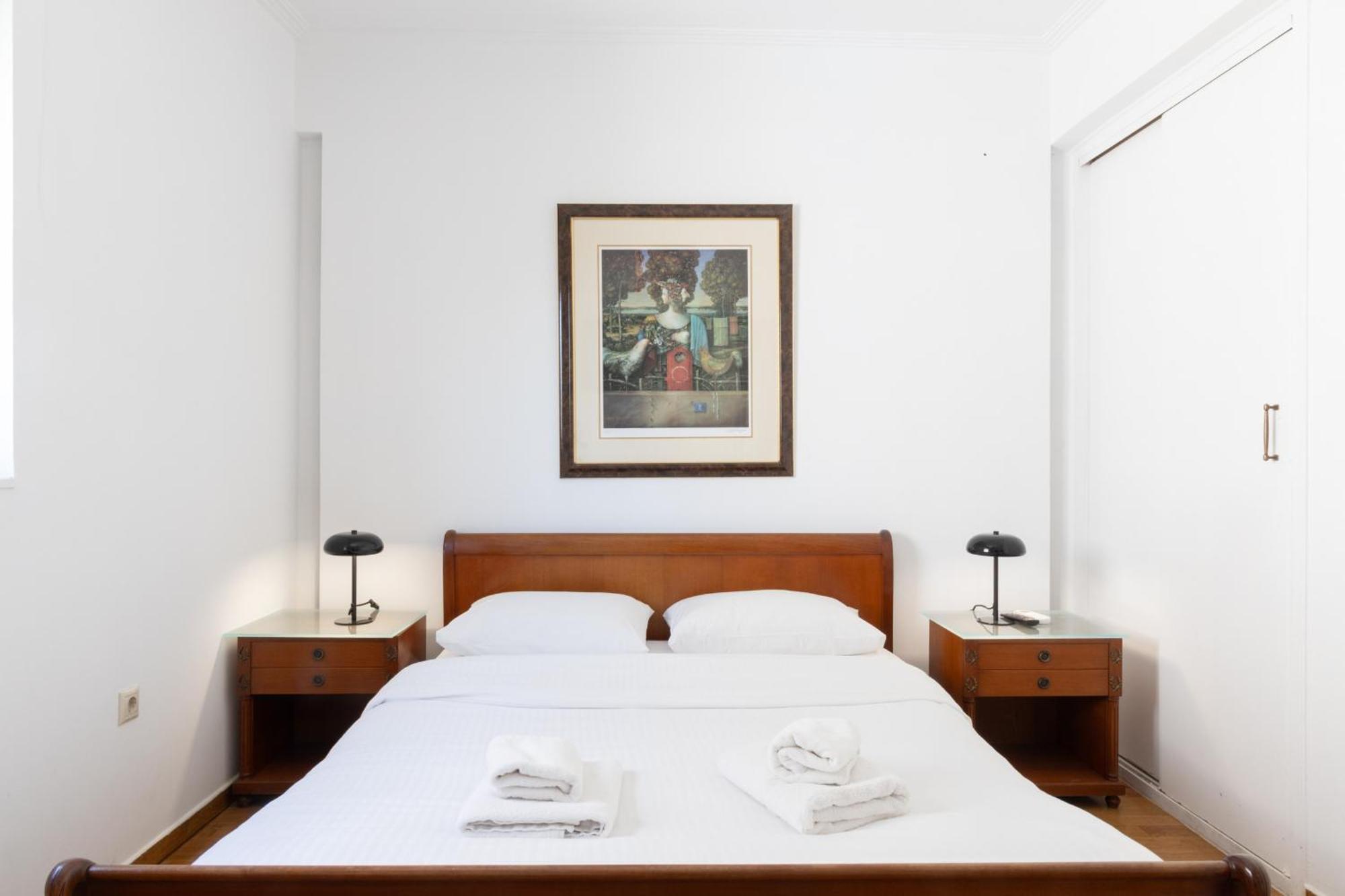 Luxury And Spacious Apt For 8 Guests New Features April 2025 アテネ エクステリア 写真